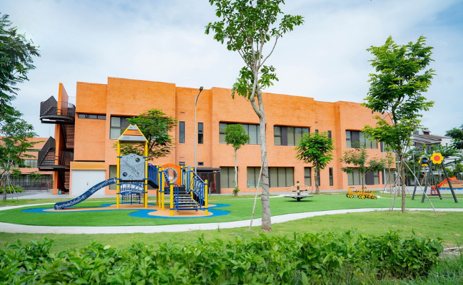 Sân chơi Mầm non UTS Saigon South