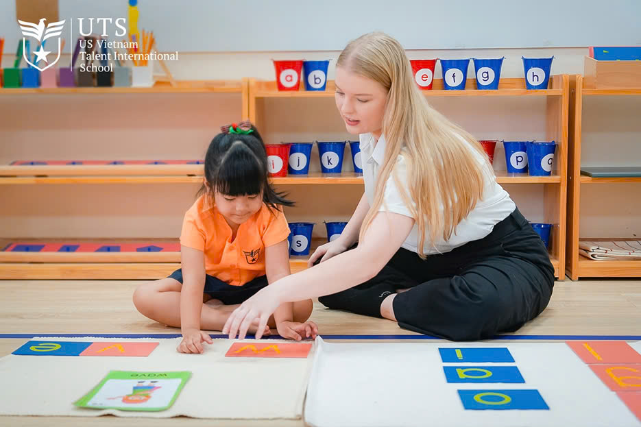 01.Học phí của trường song ngữ quốc tế luôn là mối quan tâm hàng đầu của nhiều phụ huynh