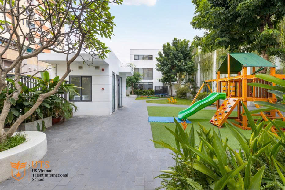 08.1.Lớp học an toàn và thân thiện tại UTS cơ sở Botanique