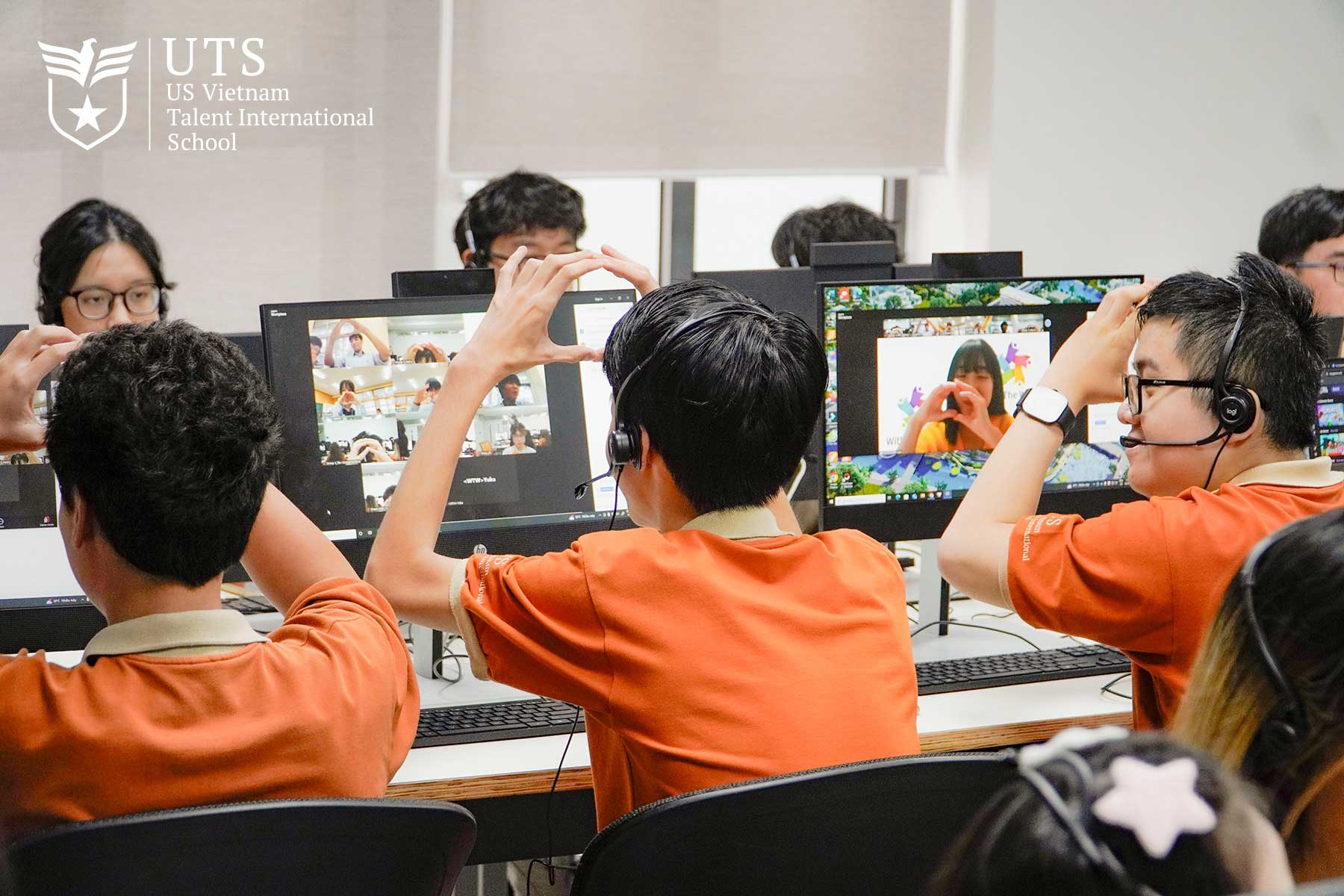 Chương trình trung học của Trường liên cấp quốc tế UTS