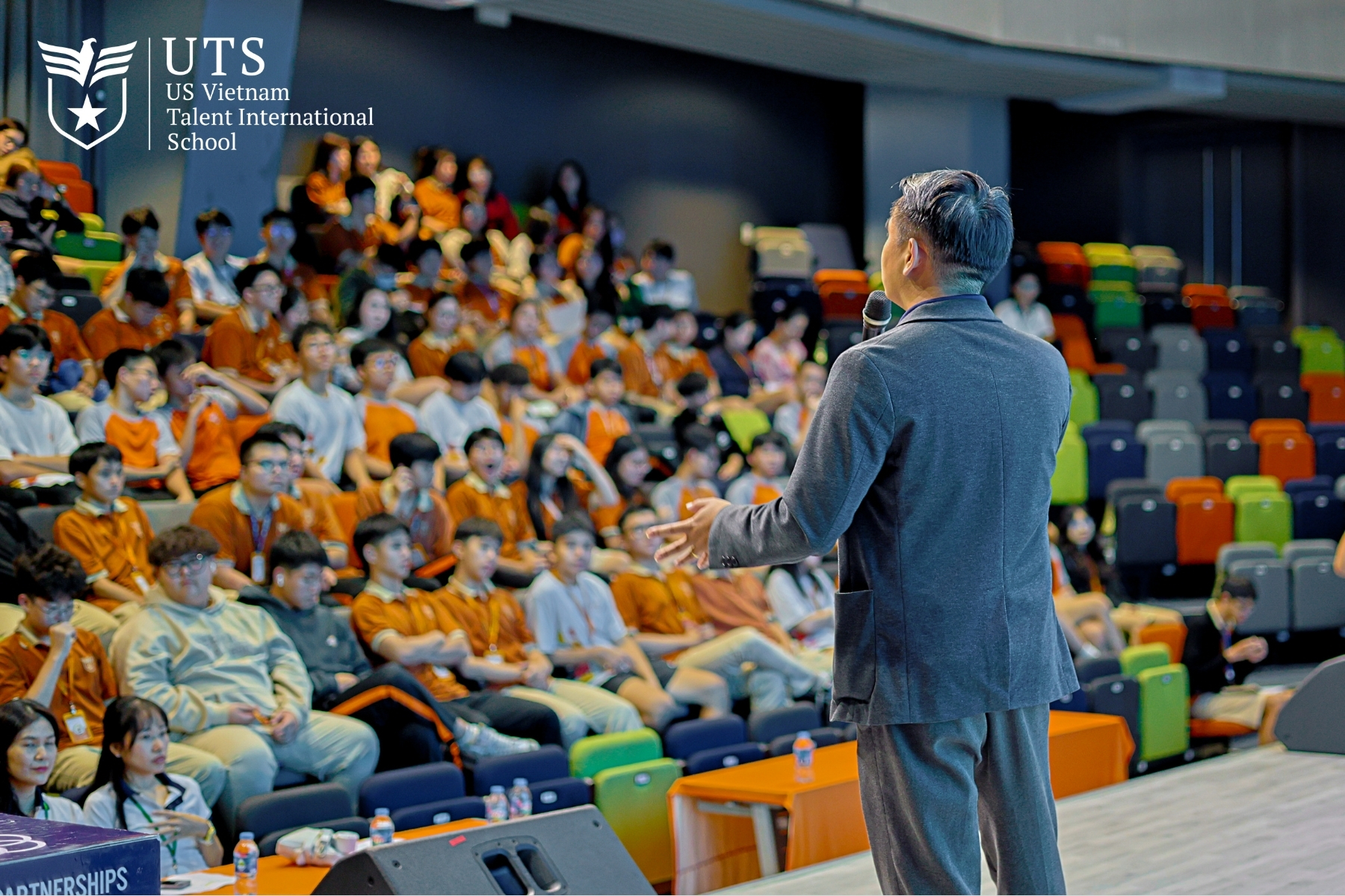 Định hướng nghề nghiệp sớm giúp học sinh sớm xác định con đường học tập và phát triển phù hợp