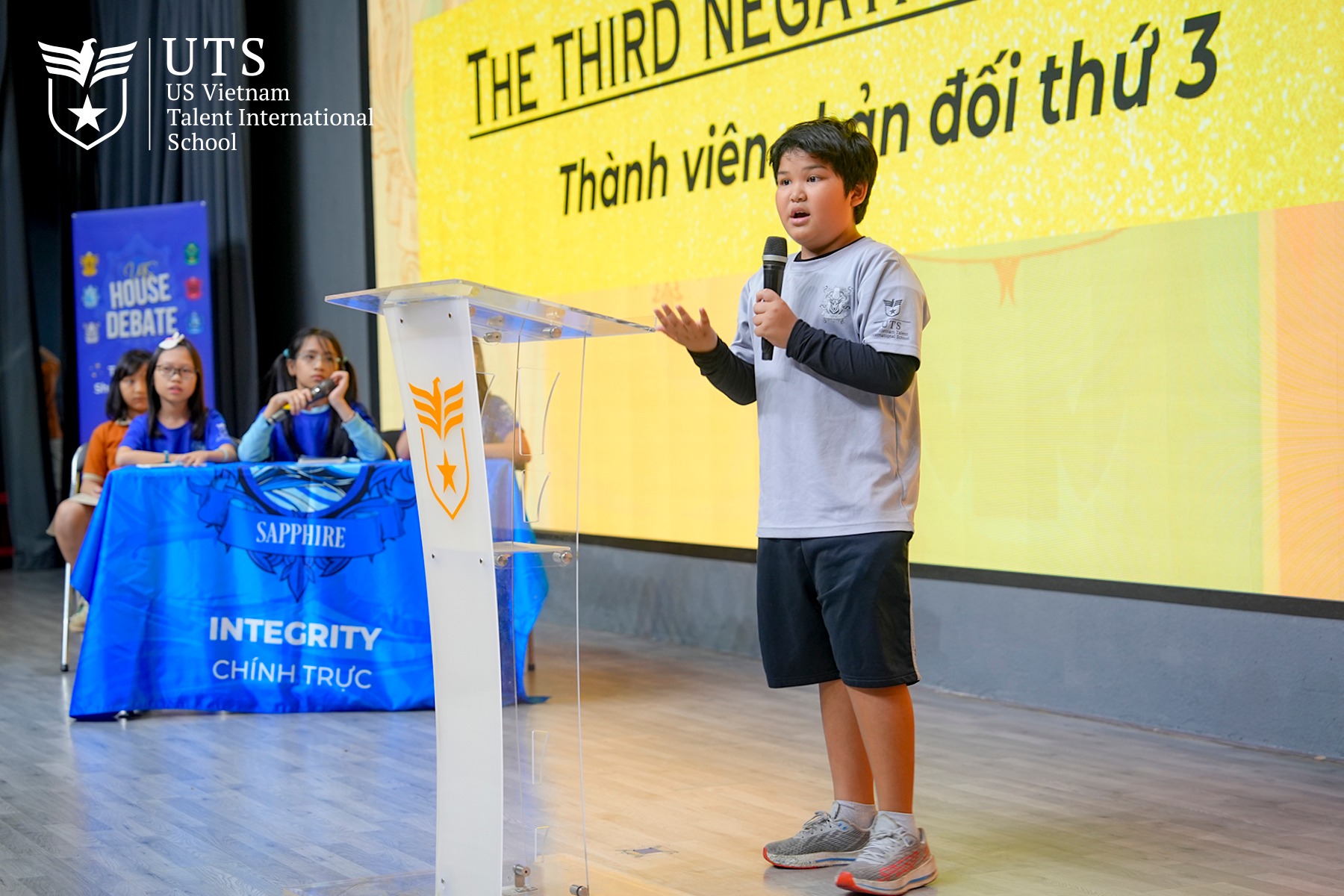 Học sinh phát triển kỹ năng học tập tương tác và đổi mới thông qua hoạt động tranh biện