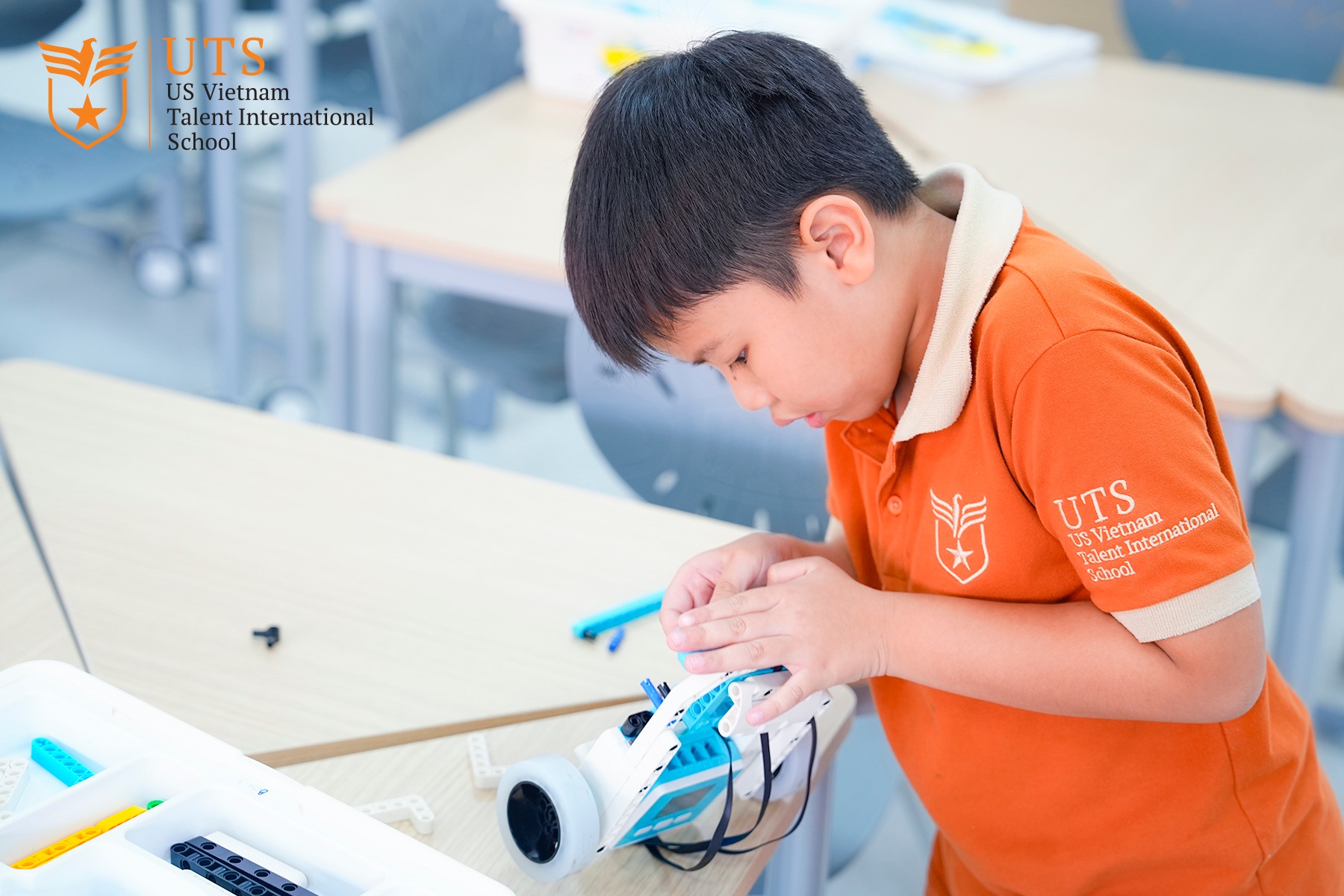 Học sinh thực hành phân tích tình huống và tìm giải pháp