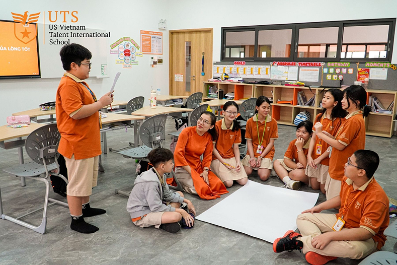 NHỮNG NHÀ GIÁO DỤC TẬN TÂM