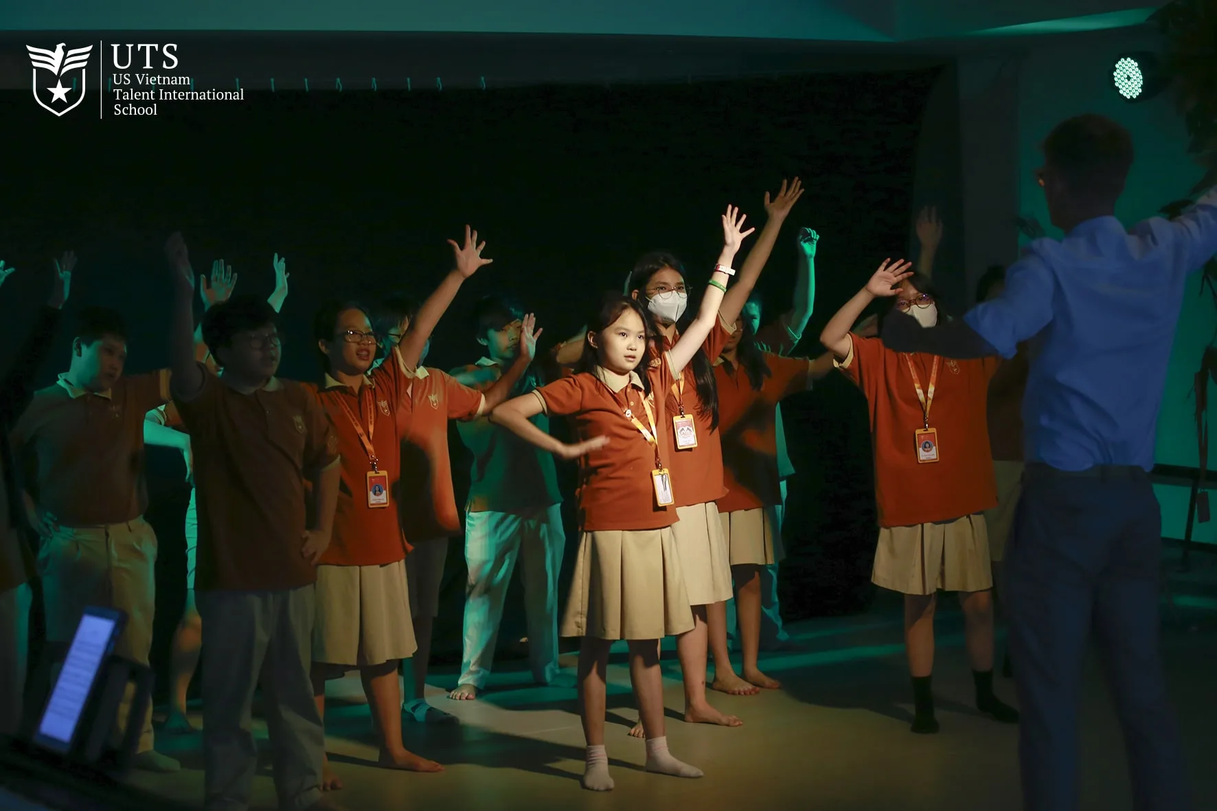 Dự án “Vở kịch Time Warp”