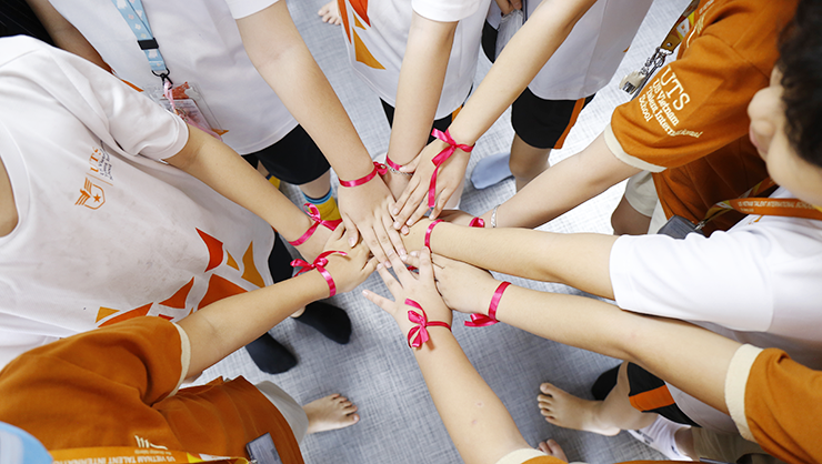 Học sinh UTS đoàn kết