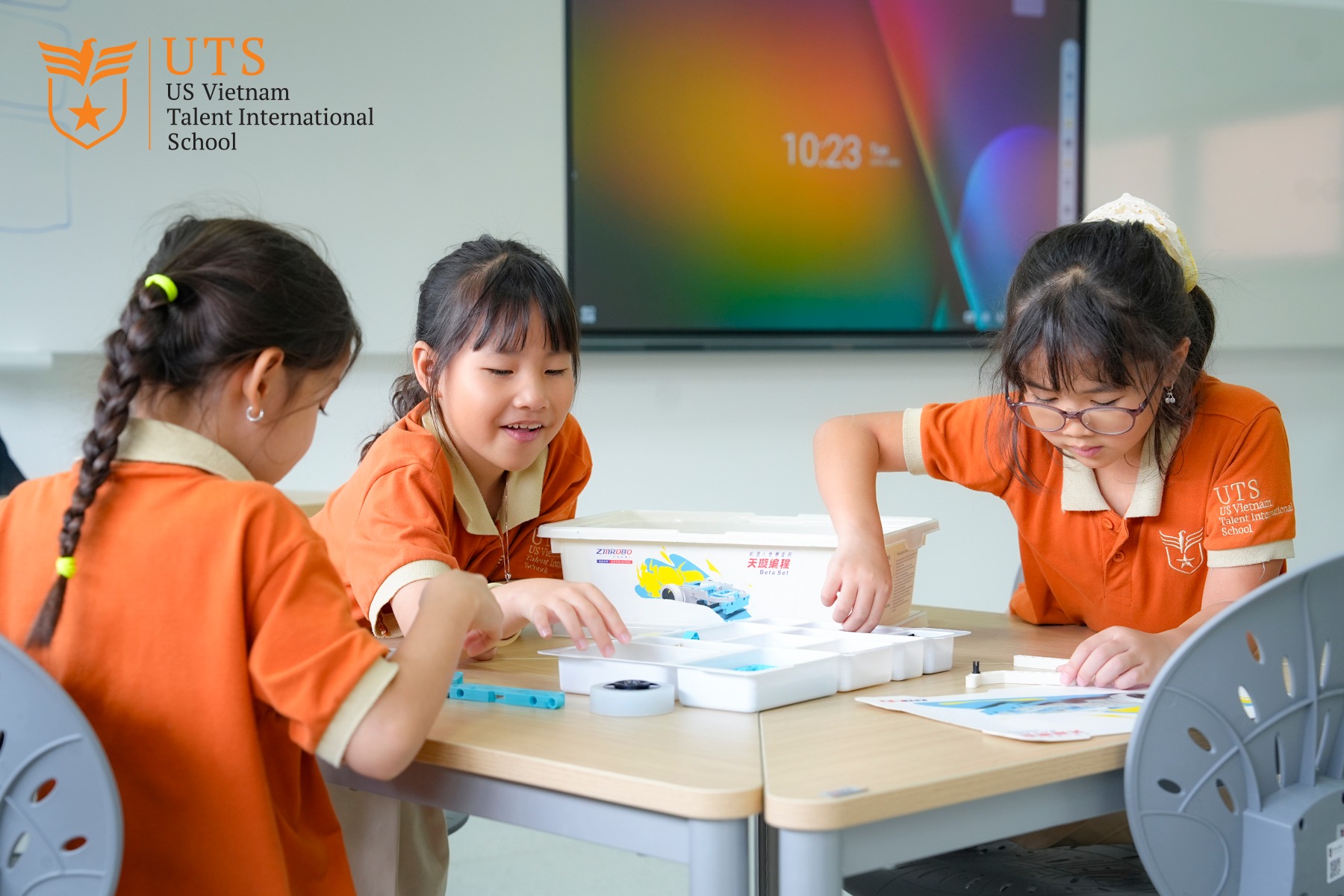 STEM giúp học sinh kết nối kiến thức lý thuyết với các tình huống thực tế