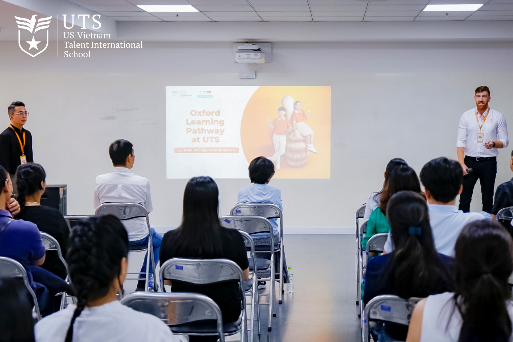 UTS là trường Song ngữ đầu tiên tại TP. HCM cung cấp lộ trình Oxford Quốc tế - Anh Quốc toàn diện