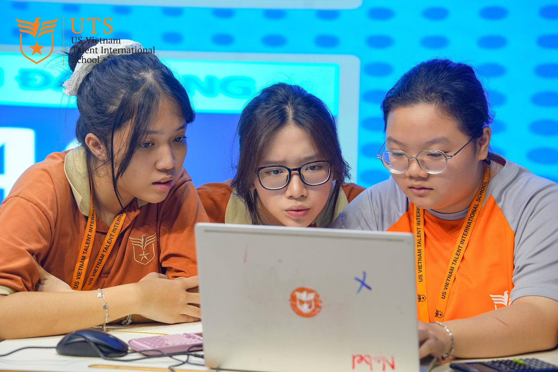 Khởi đầu cho định hướng học tập quốc tế cùng chương trình GCSEs