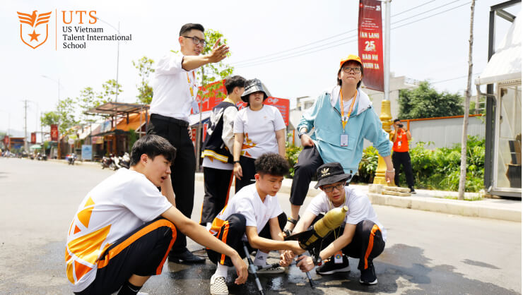 hinh-4-hoc-sinh-uts-tham-gia-cuoc-thi-giao-duc-stem-innovation-day-2021