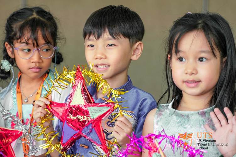 Các bạn nhỏ được học, hiểu văn hóa và phát triển sáng tạo thông qua các lễ hội