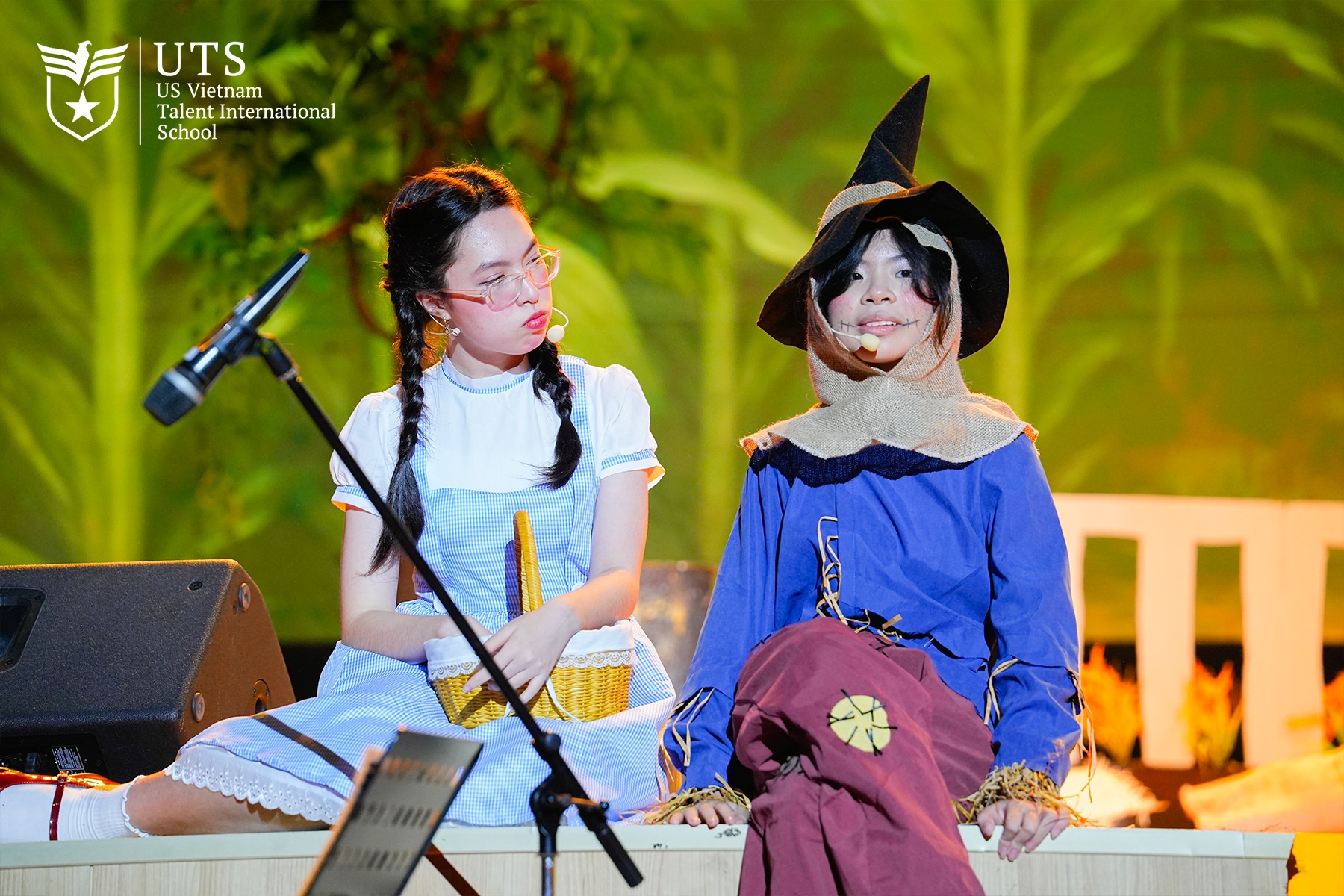Trải nghiệm biểu diễn nghệ thuật chuyên nghiệp cùng sân khấu School Play